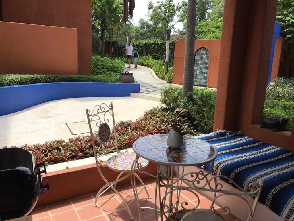 Mexican Beachfront Condo Кхао Тао Экстерьер фото